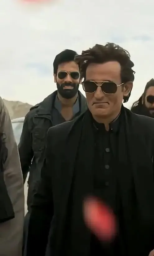 Aura akshaykhanna